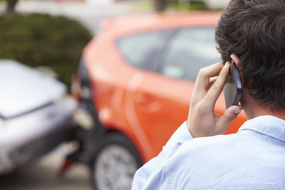 Calling 911 after Multi-Car Accident